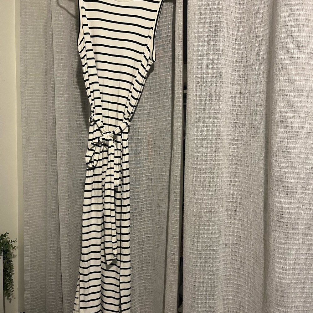 Banana Republic Monochrome Striped Dress size medium